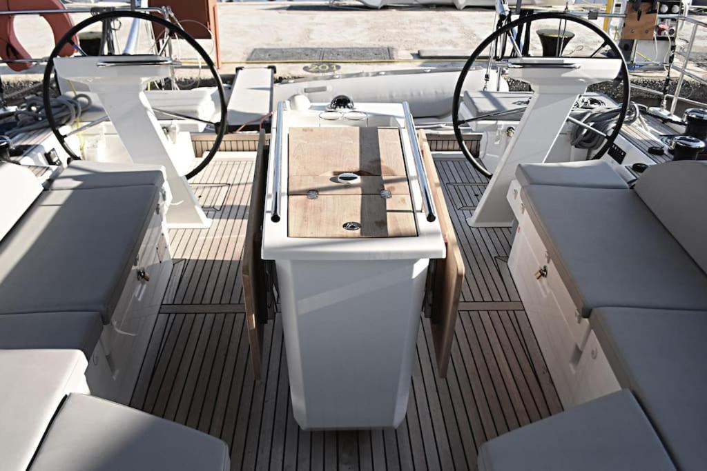 Yacht Psari Hotel Thessaloníki Eksteriør billede